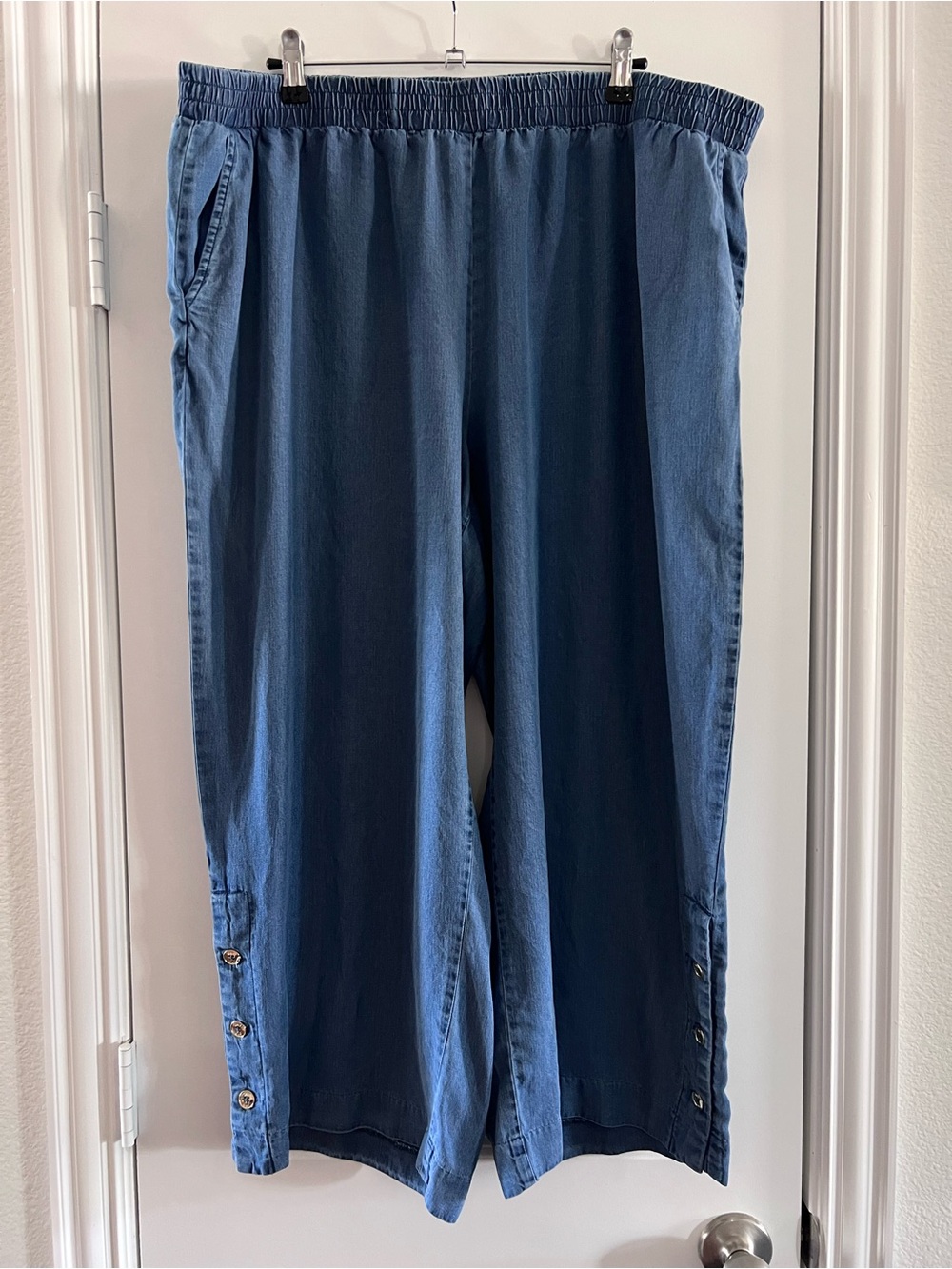 Elastic Waist Wide-Leg Tencel Pants